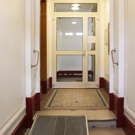 公寓 Timeless In A Haussmannian Building 巴黎